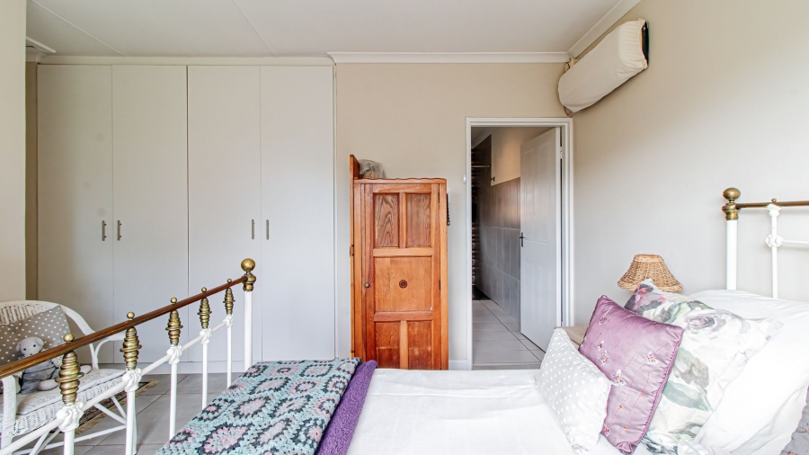 To Let 3 Bedroom Property for Rent in Lovemore Heights Estate Eastern Cape